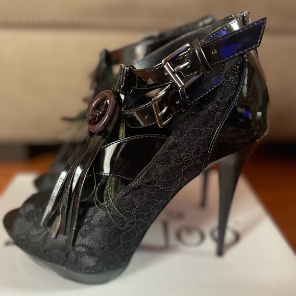 2 Lips Too | Platform Heels - Picture 1 of 6